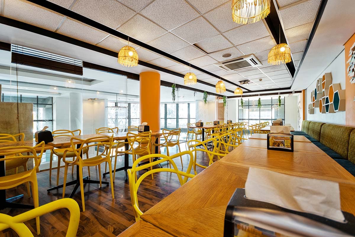 Superb breakfast spread at Colosseum Hotel – MOZAMBIK Restaurant