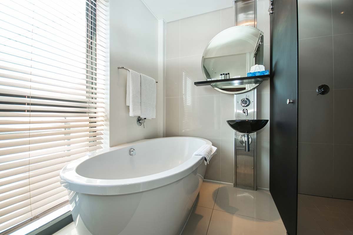 Family Suite bathroom