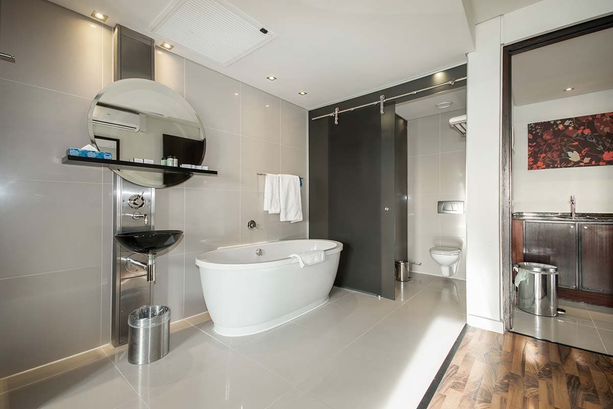 Three King-Size Bedrooms
